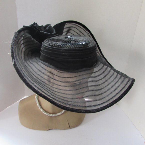 Whittal & Shon Hat in Black Straw Satin Bow